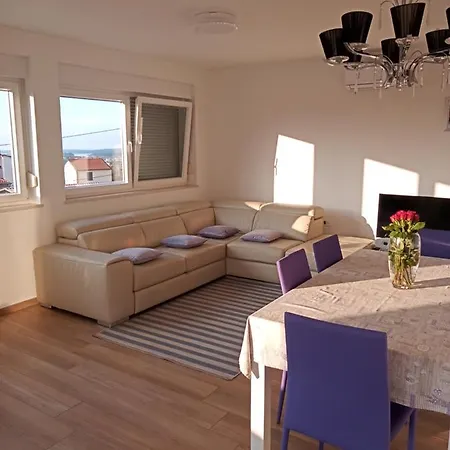 Apartma D Apartmán Ližnjan